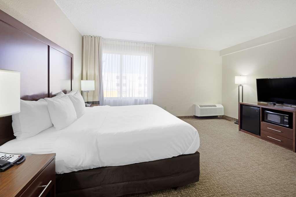 Comfort Inn & Suites Wichita Quarto foto
